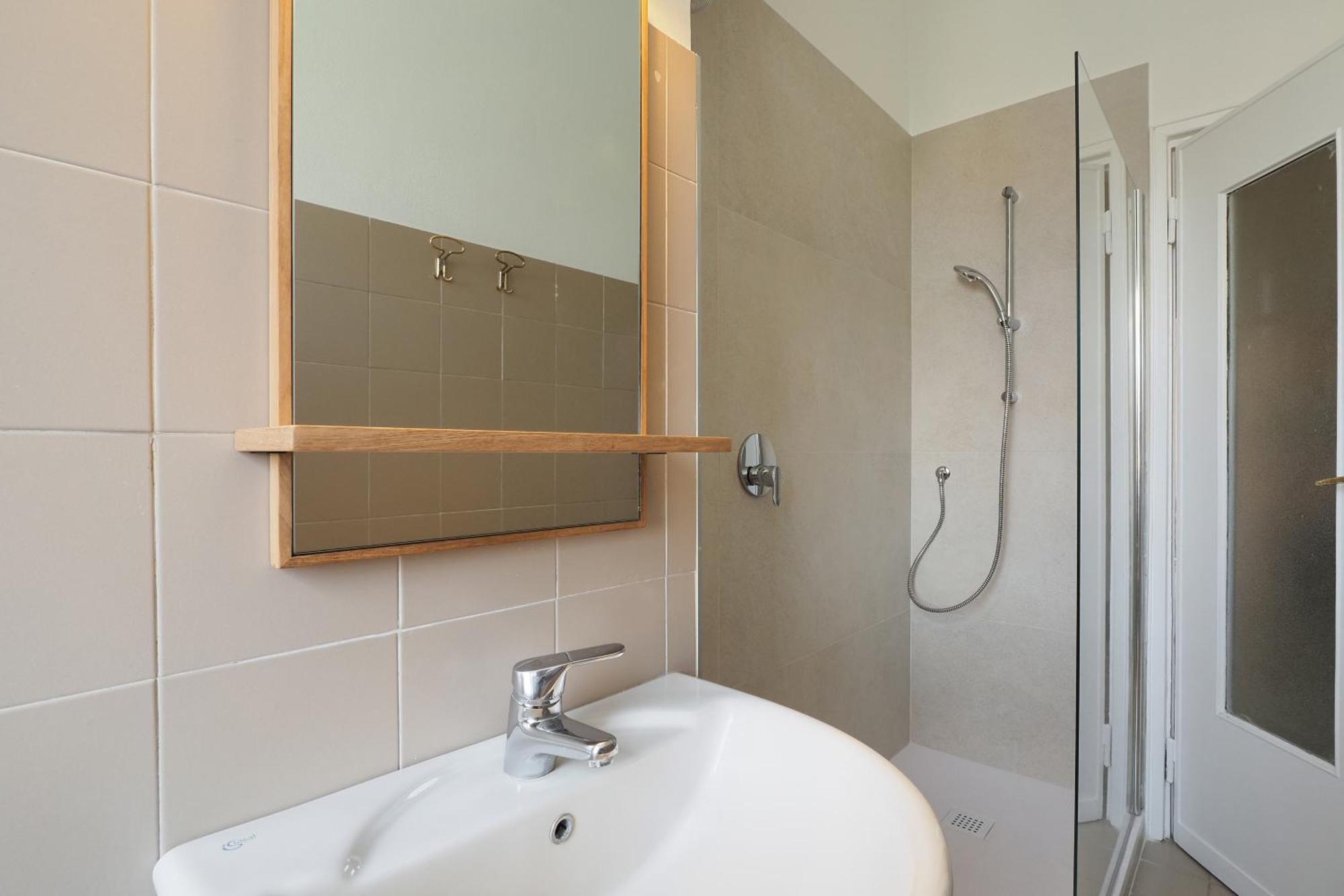 Elegant Moscova Apt Milan Exterior photo